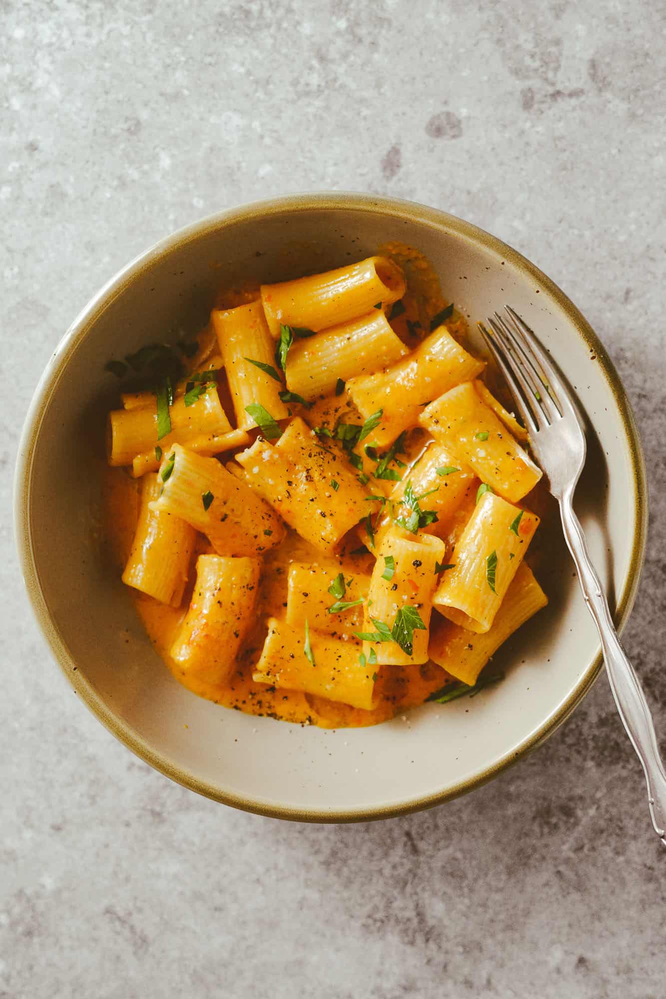 roasted red pepper rigatoni